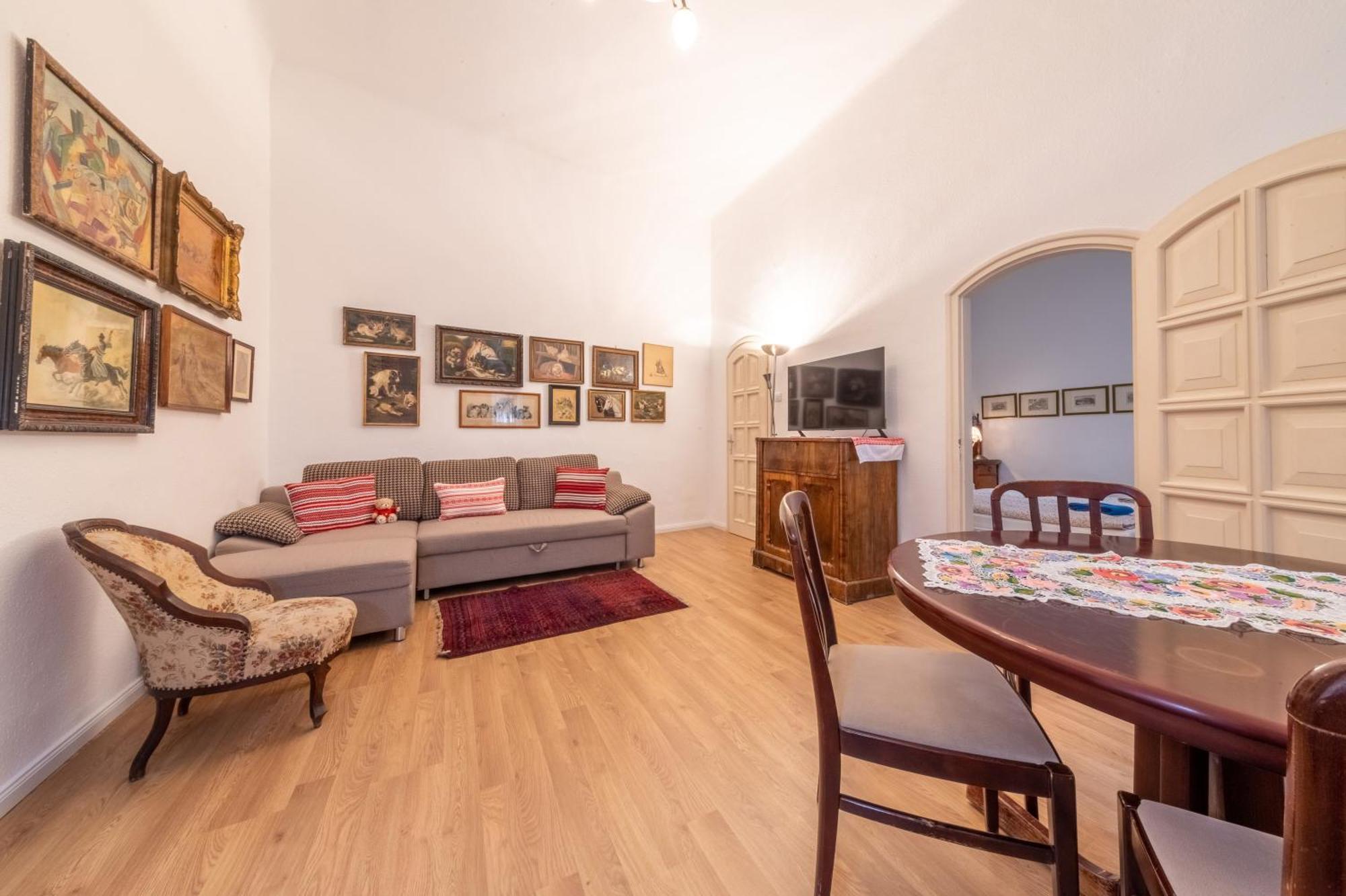 Hungarian Souvenir Apartment Budapest Luaran gambar