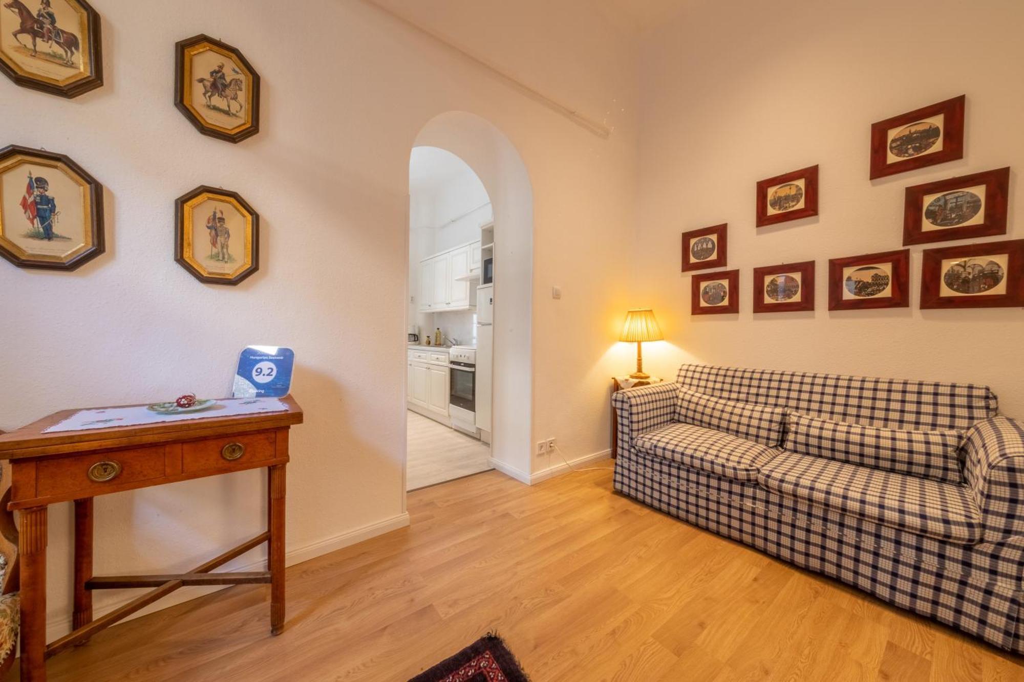 Hungarian Souvenir Apartment Budapest Luaran gambar